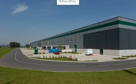 Pronájem skladovacích prostor 5 667 m², Úžice, okres Mělník