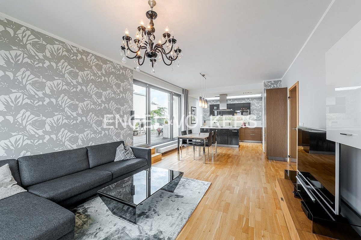Pronájem bytu 3+kk 106 m² – fotografie 3
