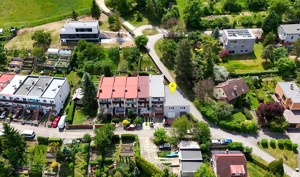 Prodej domu 192 m² s pozemkem 136 m², Únětice – náhled fotky 28