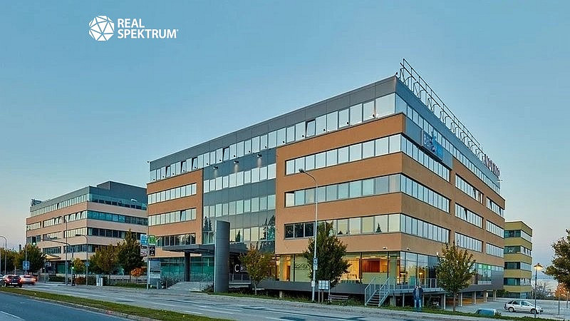 Pronájem kanceláře 1 329 m² – fotografie 3