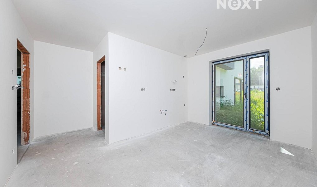 Prodej domu 260 m² s pozemkem 1 037 m², Hradec Králové – náhled fotky 17