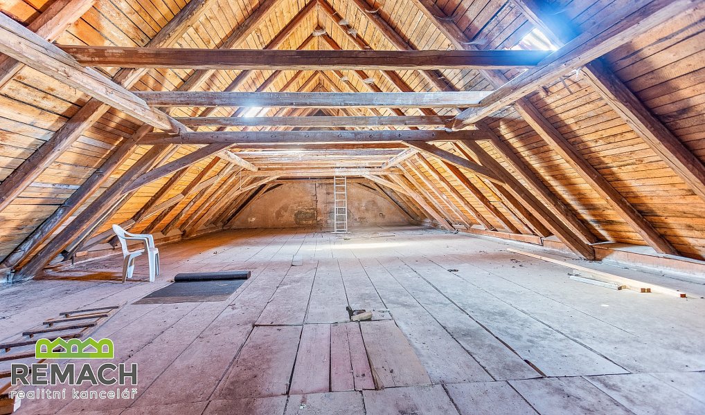 Prodej ubytovacího objektu 650 m², Božanov – náhled fotky 17