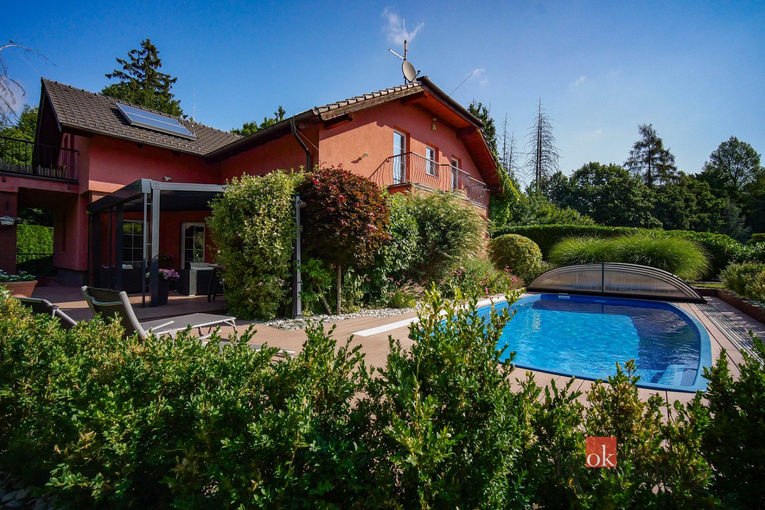Prodej domu 389 m² s pozemkem 1 118 m²