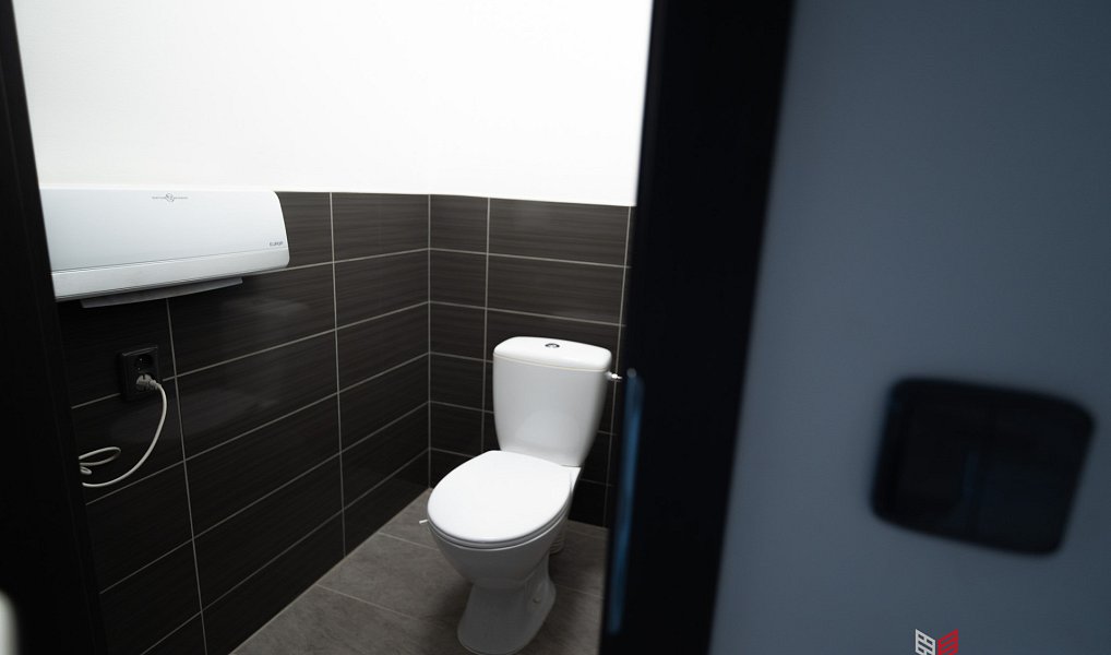 Prodej komerčního objektu (jiného typu) 117 m², Skalice – náhled fotky 12