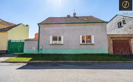Prodej domu 80 m² s pozemkem 300 m² rezervováno