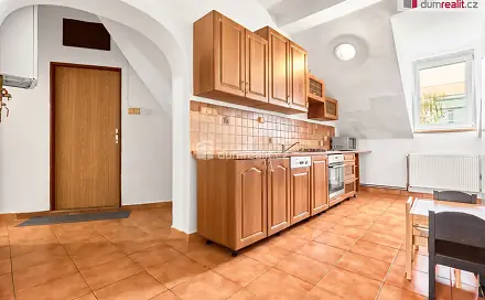 Prodej bytu 2+1 82 m², Sokolovská, Karlovy Vary - Rybáře