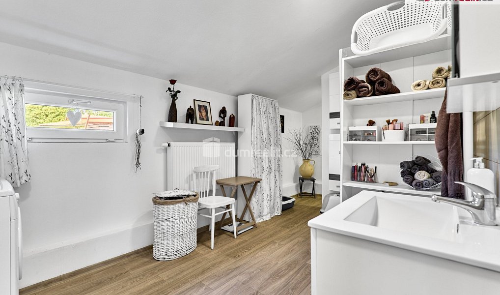 Prodej chaty/chalupy 90 m², Nová Role – náhled fotky 11