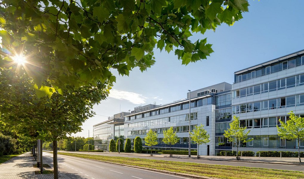 Pronájem komerčního prostoru, 477 m², Dejvice - Praha 6, Praha