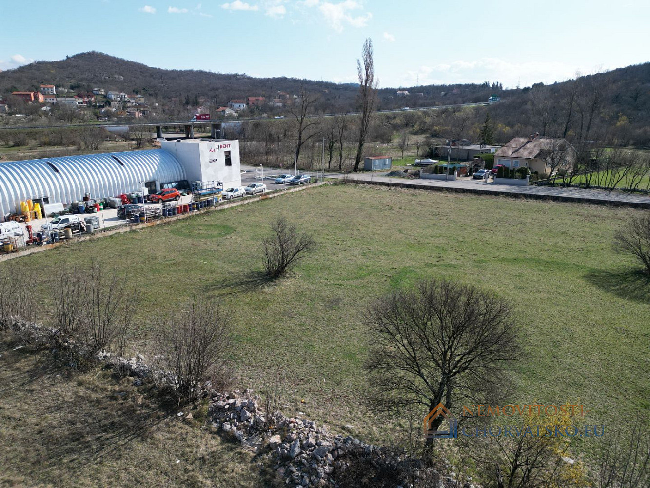 Prodej stavebního pozemku 5 083 m² – pohled 3