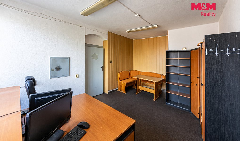 Pronájem obchodních prostor 890 m², Čáslav – náhled fotky 11