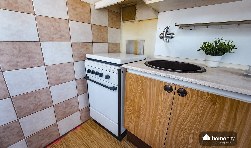 Prodej bytu 1+kk 36 m², Pardubice – náhled fotky 13