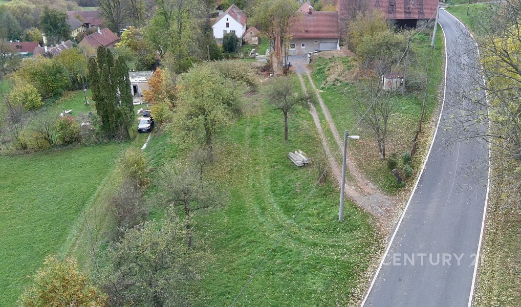 Prodej stavebního pozemku 1 780 m², Kaliště – náhled fotky 14