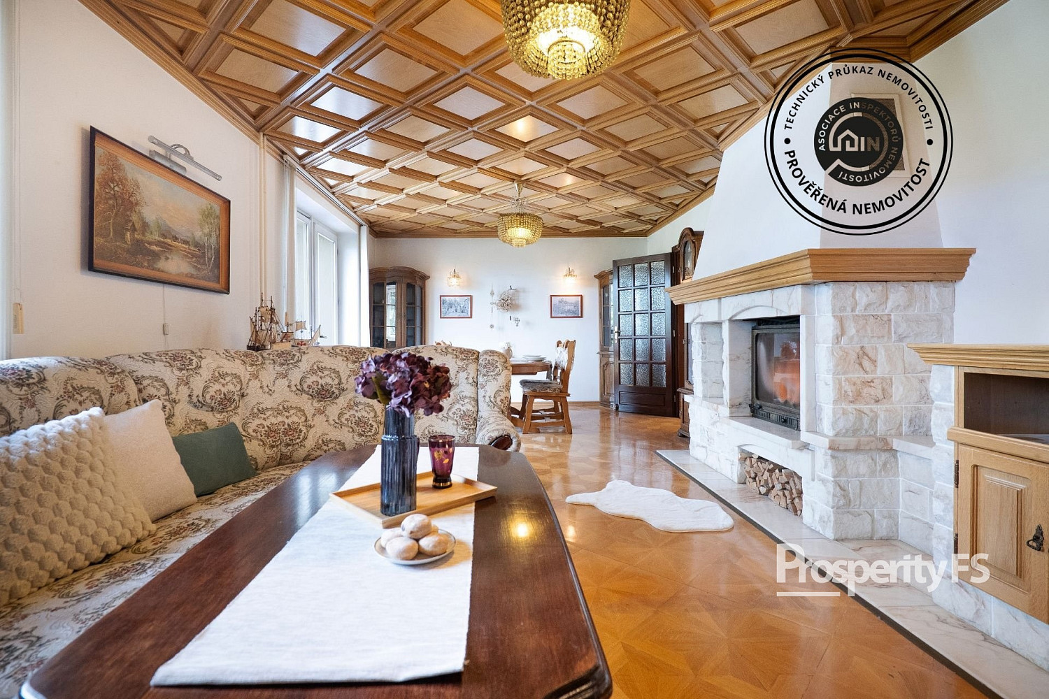 Prodej domu 319 m² s pozemkem 619 m²