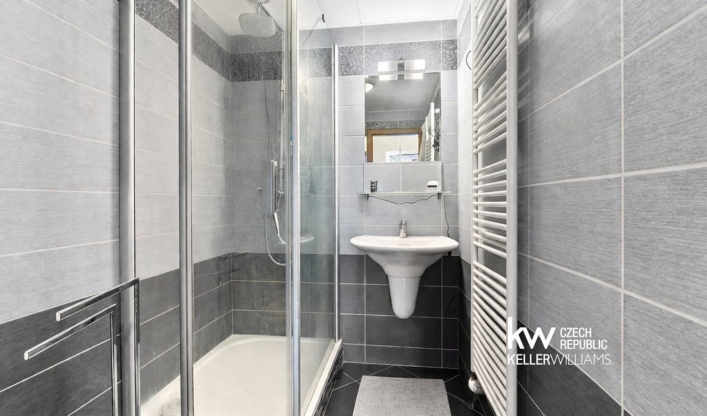 Prodej bytu 2+1 72 m², Praha – náhled fotky 5