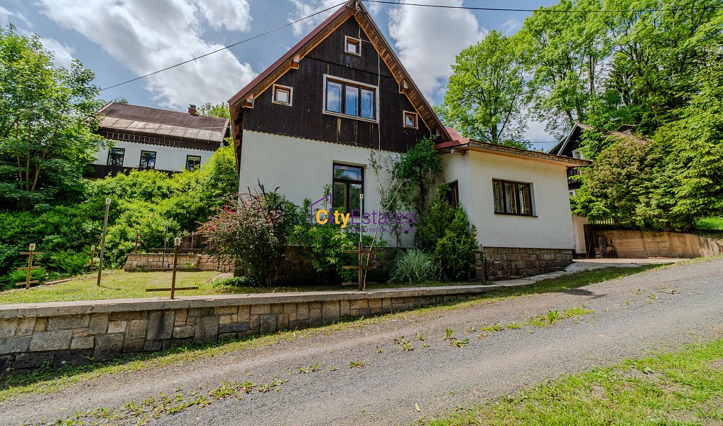Prodej domu 145 m² s pozemkem 469 m², Desná – náhled fotky 5