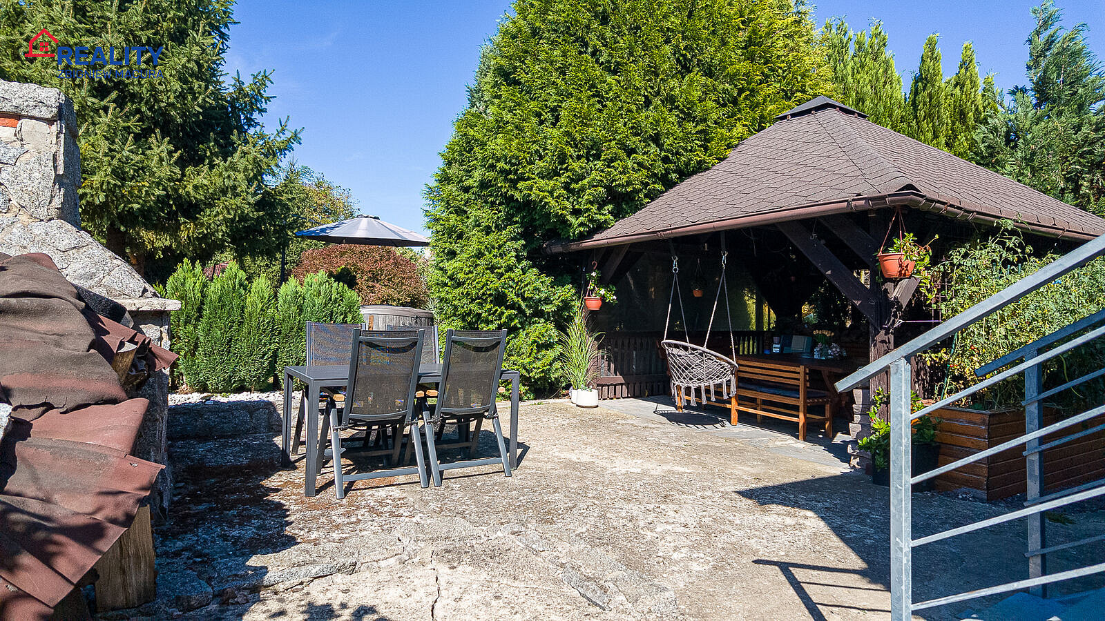 Prodej domu 290 m² s pozemkem 1 830 m² – fotografie 3