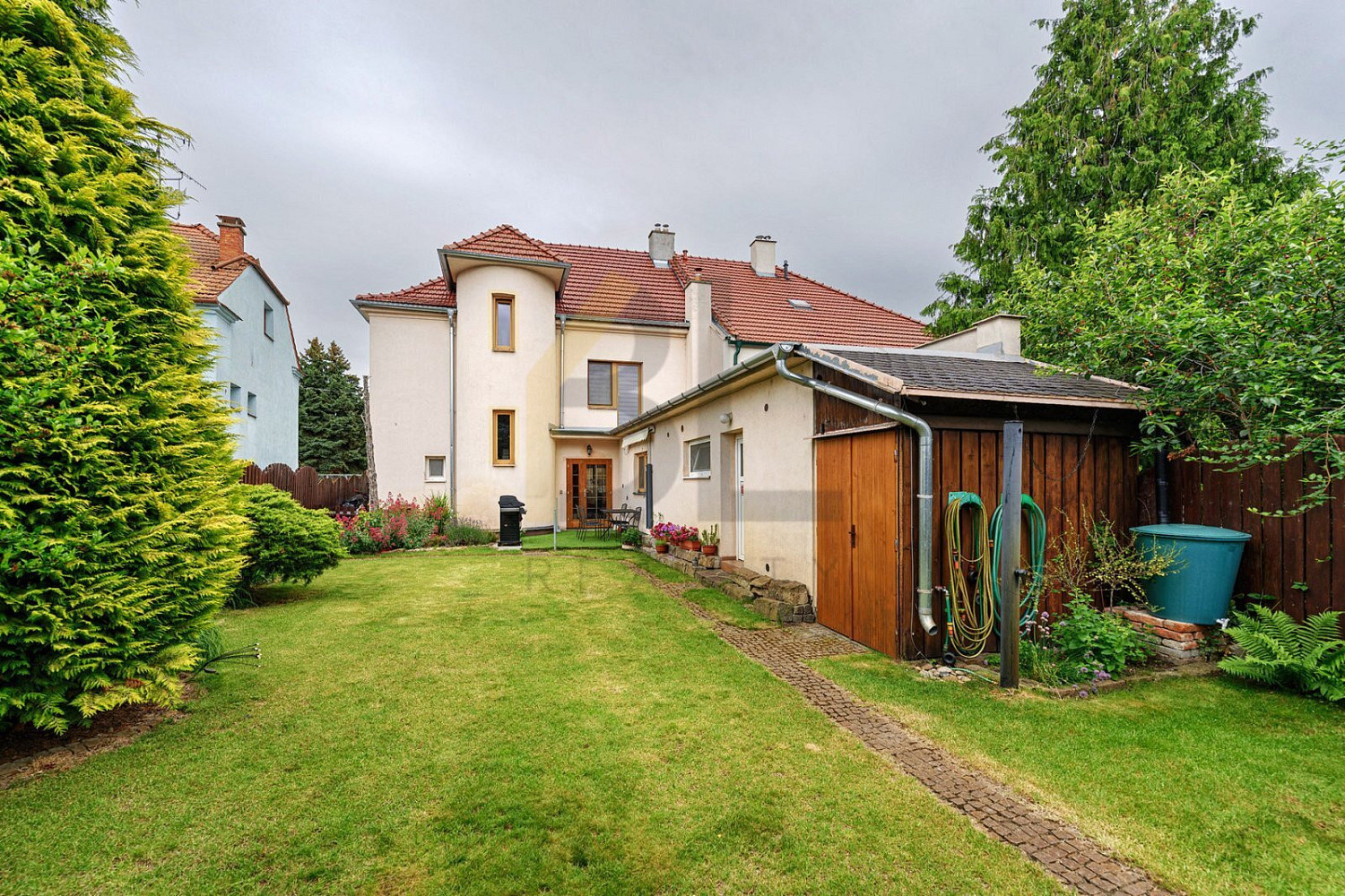 Prodej domu 106 m² s pozemkem 360 m²