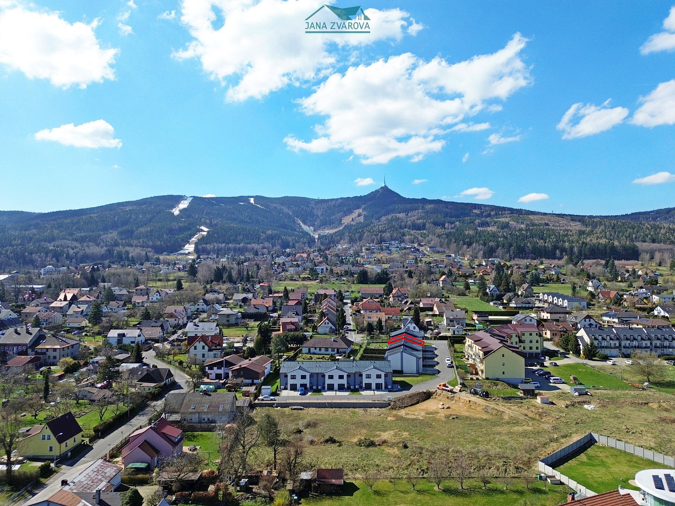 Prodej domu 147 m² s pozemkem 127 m² – fotografie 2