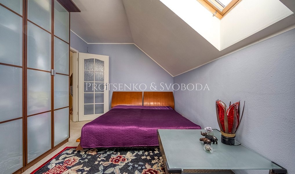 Prodej domu 185 m² s pozemkem 920 m², Hostivice – náhled fotky 11