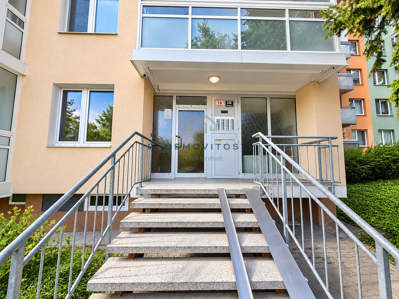 Prodej bytu 2+kk 46 m² – fotografie 3