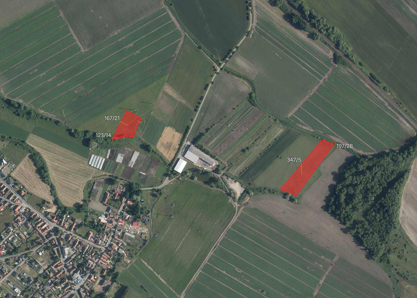 Prodej pole 16 957 m²
