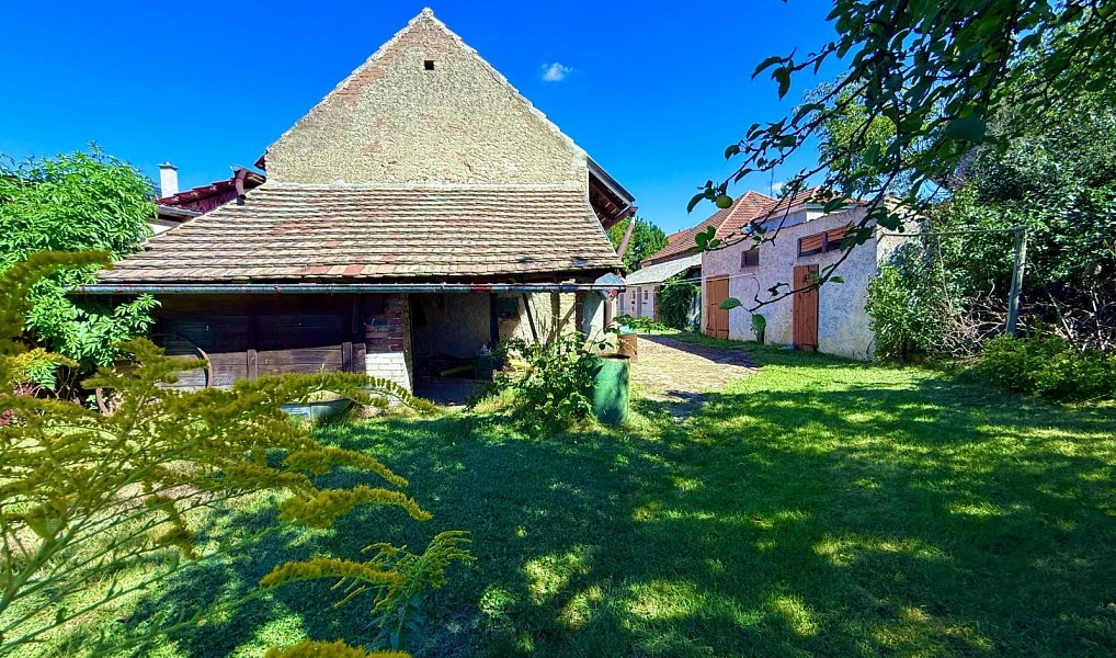 Prodej domu 252 m² s pozemkem 2 927 m², Krabčice – náhled fotky 9