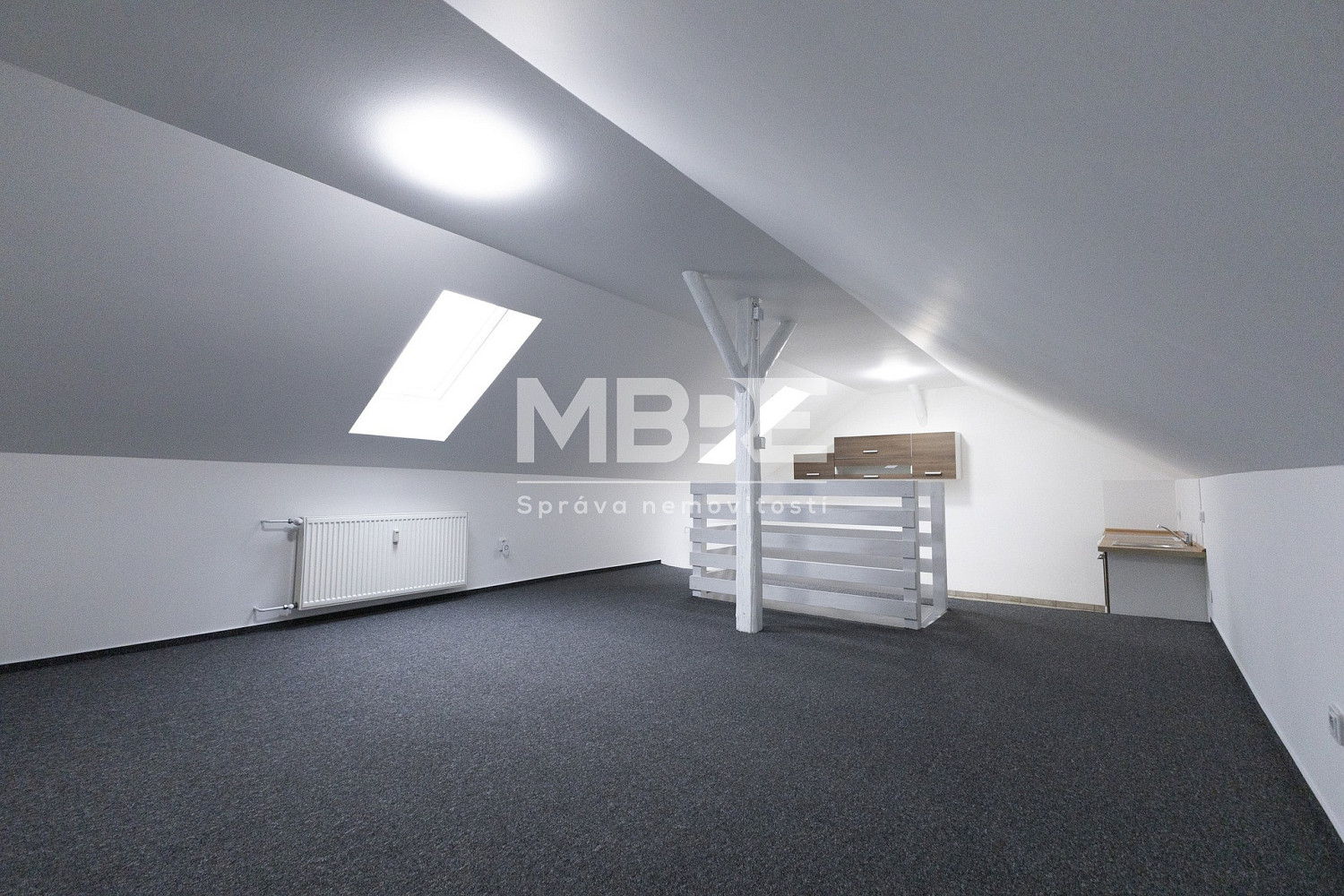 Pronájem bytu 2+kk 52 m² — photo 4