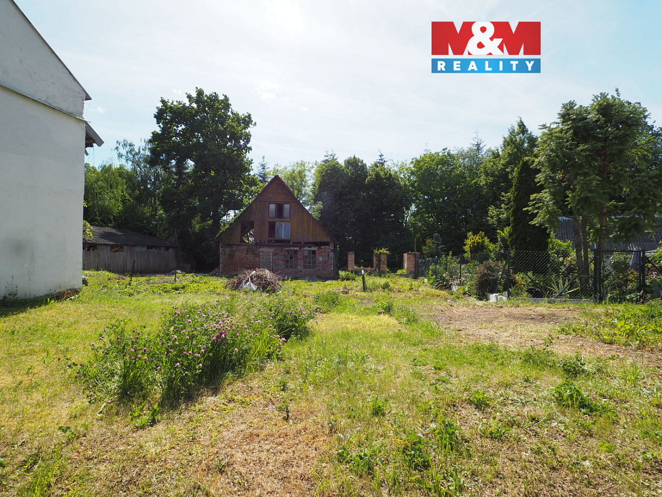 Prodej stavebního pozemku 828 m²