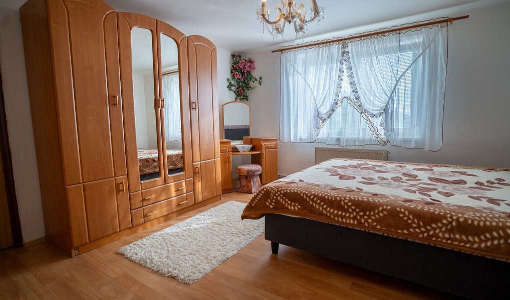 Prodej domu 180 m² s pozemkem 809 m², Hrochův Týnec – náhled fotky 20