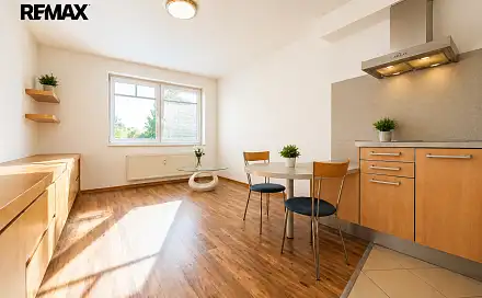 Pronájem bytu 1+kk 31 m²