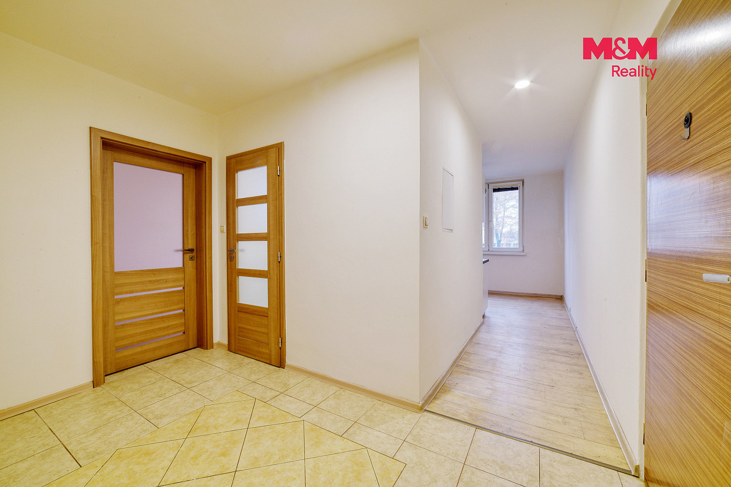 Pronájem bytu 2+1 64 m² – fotografie 2
