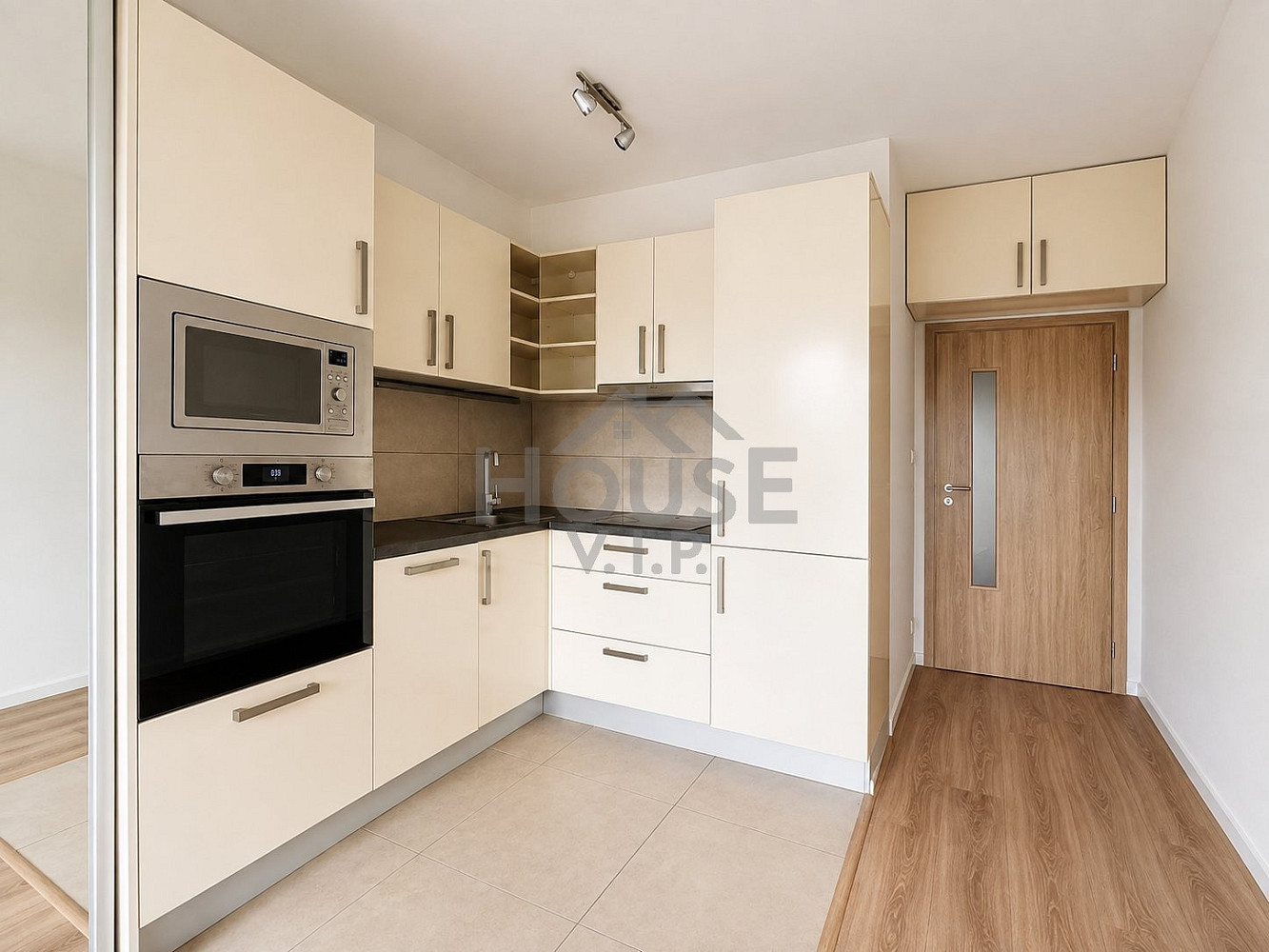Prodej bytu 1+kk 27 m²