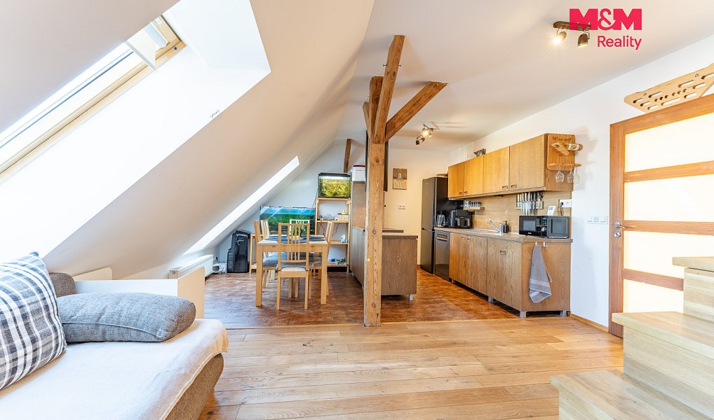 Prodej bytu 4+kk 104 m², Praha – náhled fotky 3