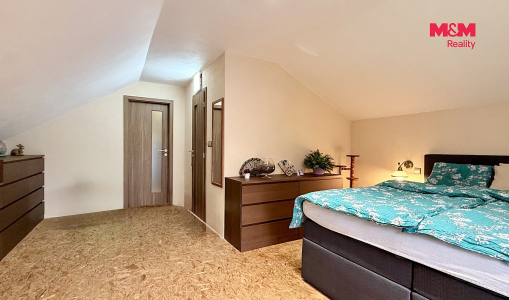 Prodej domu 150 m² s pozemkem 472 m², Znojmo – náhled fotky 12