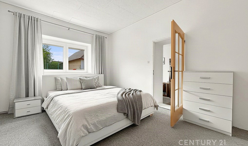 Prodej domu 123 m² s pozemkem 563 m², Hostim – náhled fotky 2