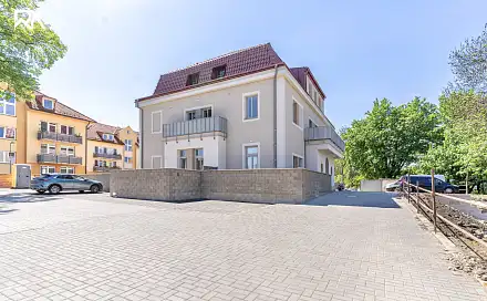 Pronájem bytu 2+kk 54 m²