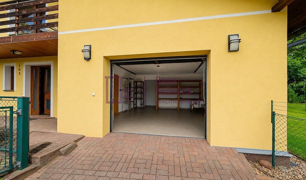 Prodej domu 210 m² s pozemkem 2 641 m², Rodvínov – náhled fotky 33