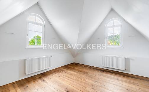 Prodej bytu 3+kk 62 m², Kaizlovy sady, Praha 8 - Karlín