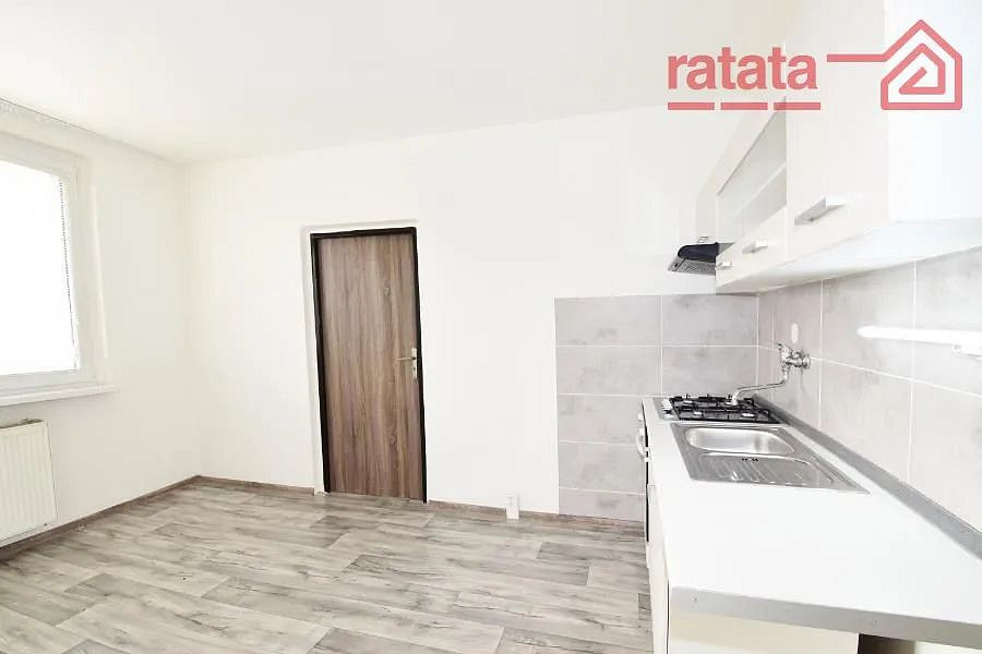 Pronájem bytu 1+1 35 m²