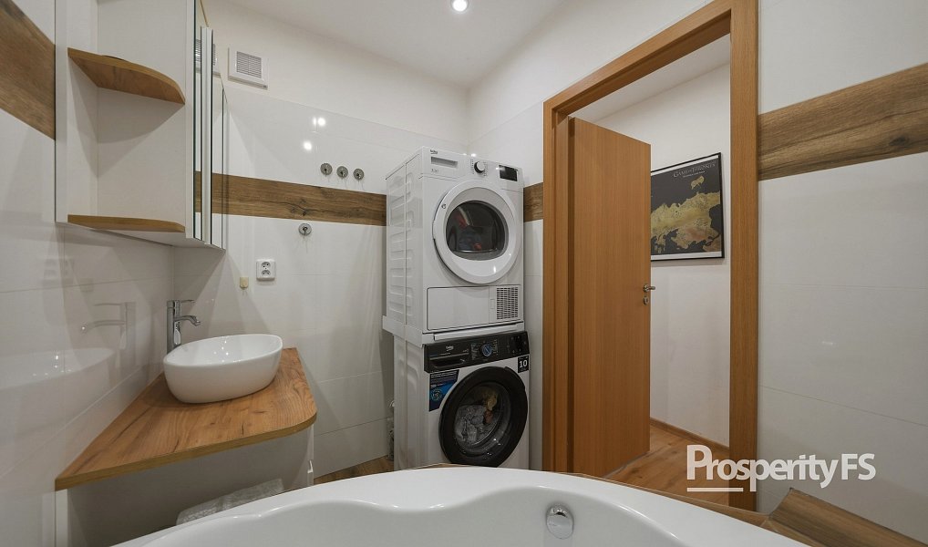 Prodej bytu 3+1 65 m², Česká Lípa – náhled fotky 9