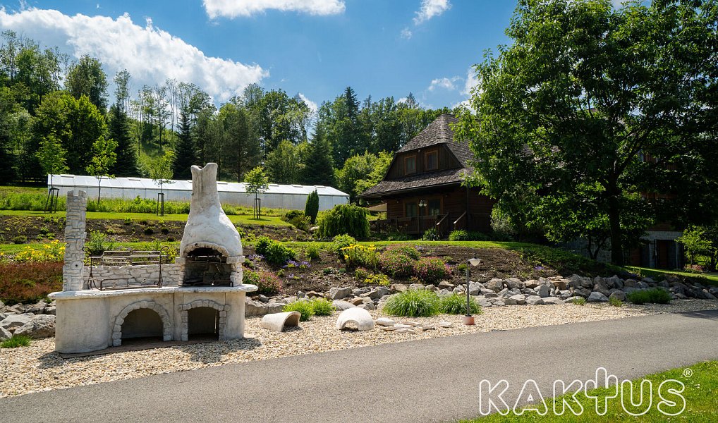 Prodej domu 462 m² s pozemkem 30 521 m², Bordovice – náhled fotky 24