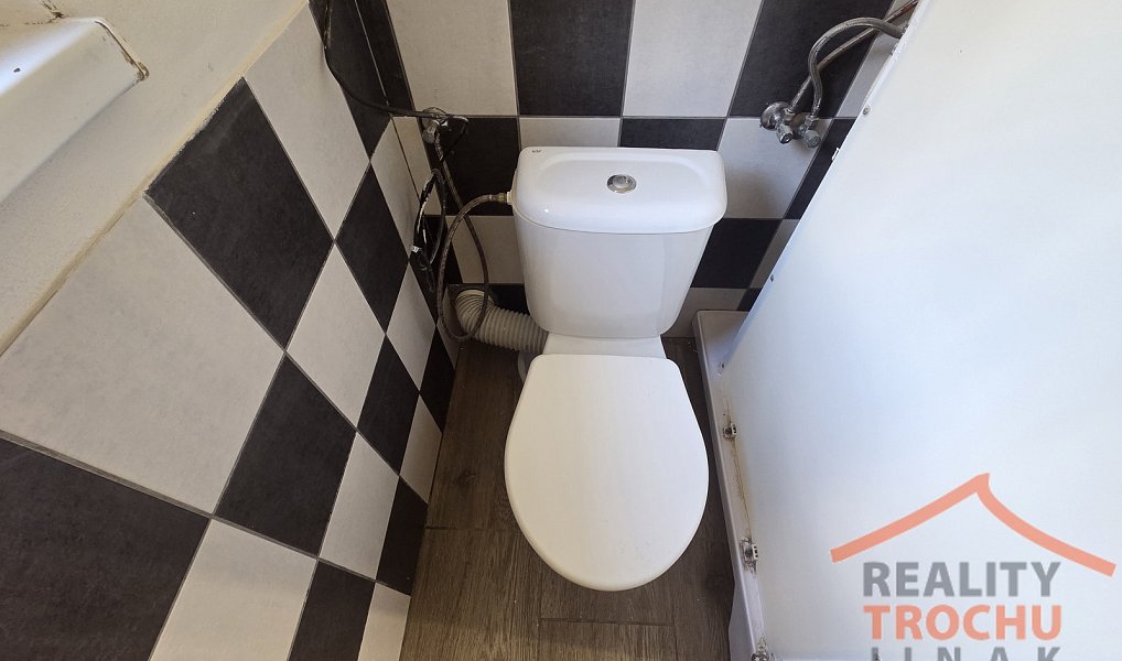 Prodej domu 230 m² s pozemkem 682 m², Písečná – náhled fotky 15