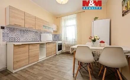 Prodej bytu 2+1 51 m², Husova, Přerov - Přerov I-Město