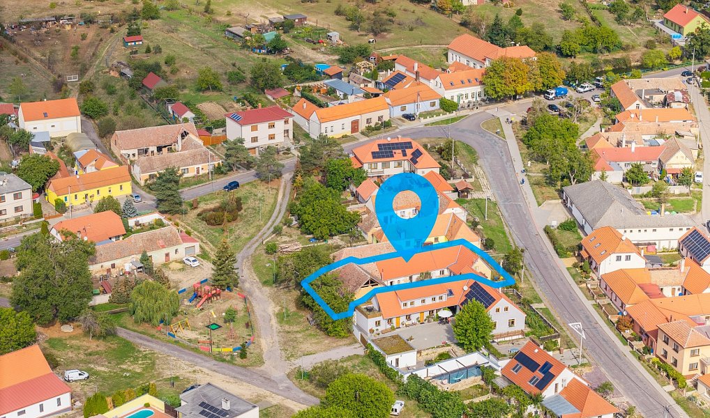 Prodej domu 386 m² s pozemkem 616 m², Znojmo – náhled fotky 2