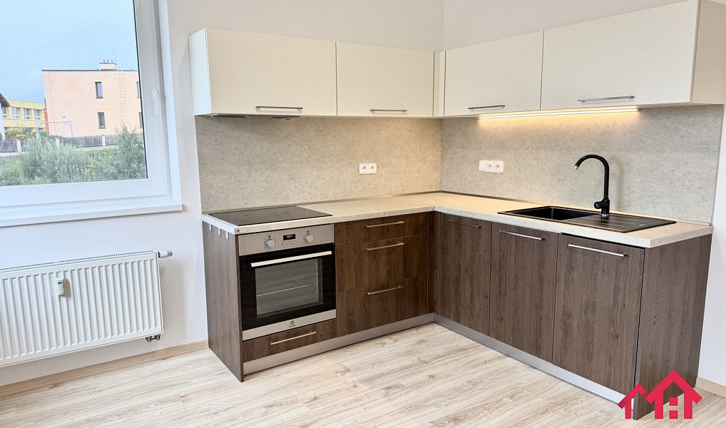 Pronájem bytu 4+kk 84 m², Ústí nad Orlicí – náhled fotky 2