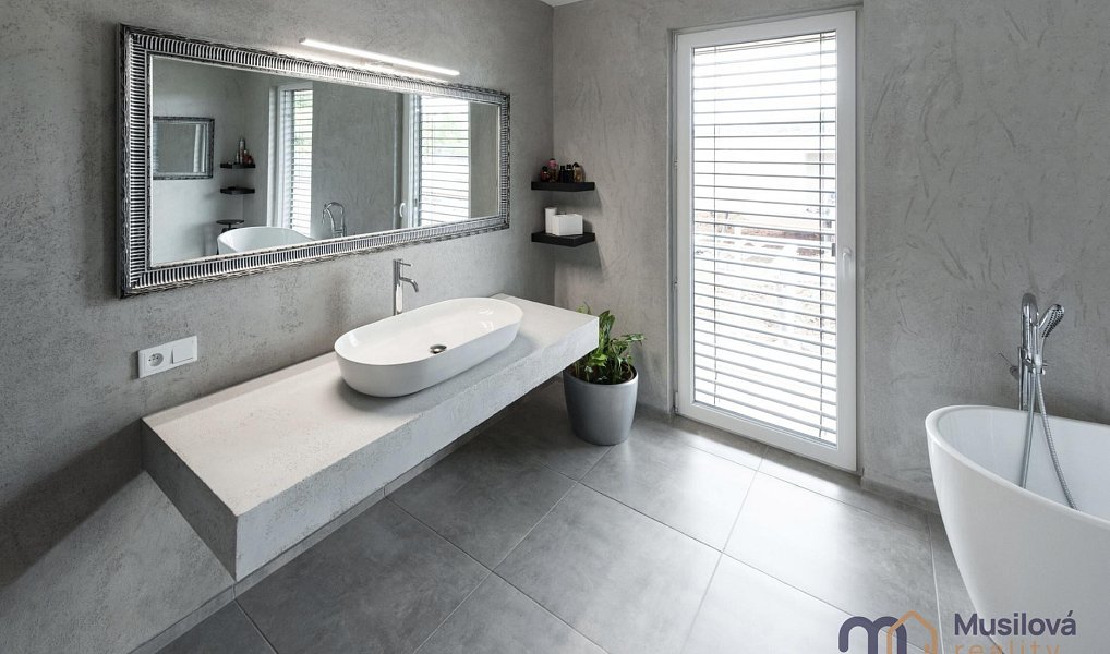 Prodej domu 175 m² s pozemkem 635 m², Bílina – náhled fotky 11