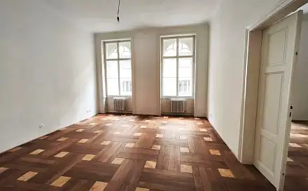 Pronájem bytu 3+1 95 m², Mikovcova, Praha 2 - Vinohrady