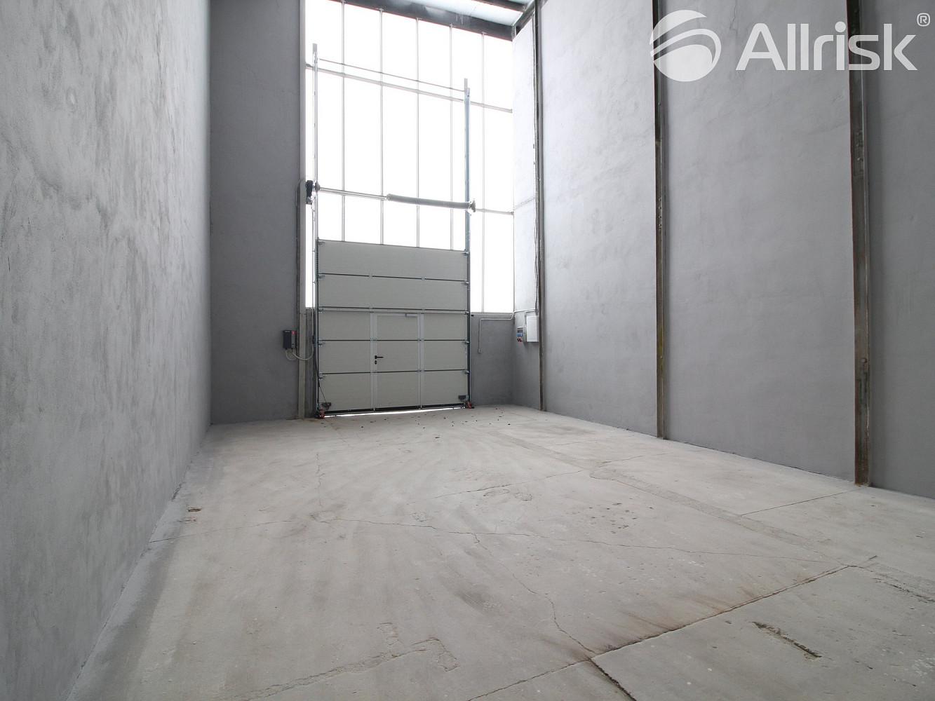 Pronájem skladovacích prostor 63 m²