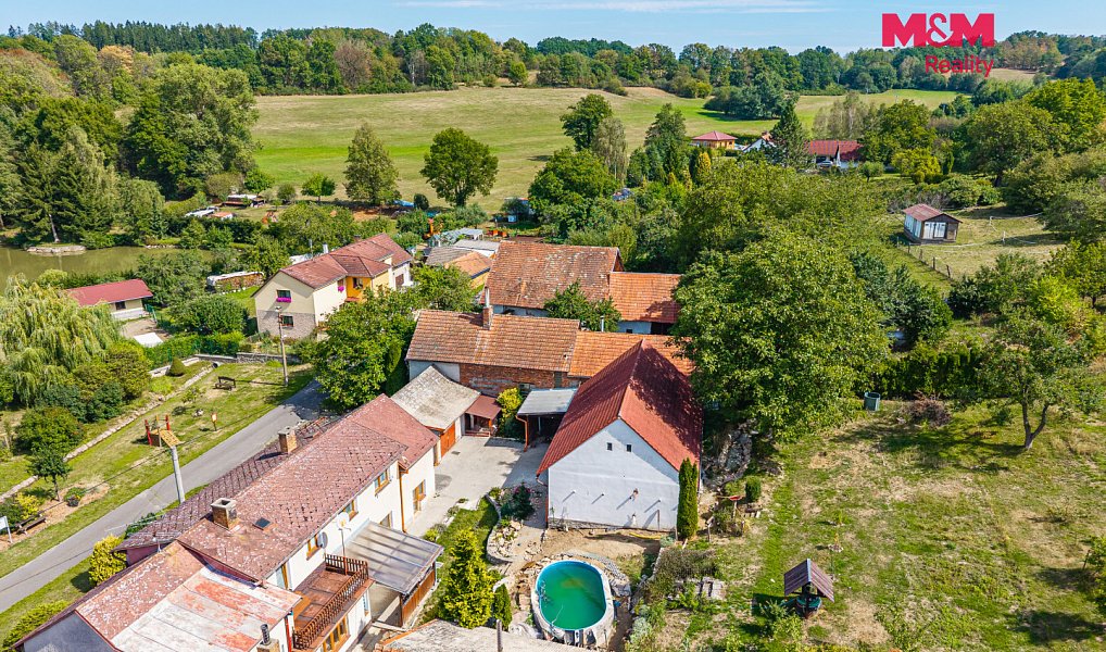 Prodej domu 235 m² s pozemkem 3 066 m², Přeštěnice – náhled fotky 23