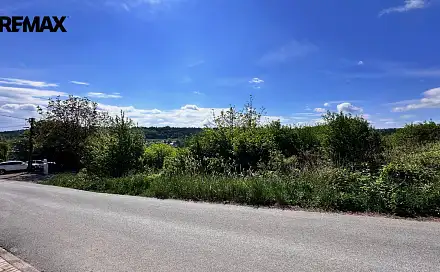 Prodej stavebního pozemku 860 m², Libušín, okres Kladno
